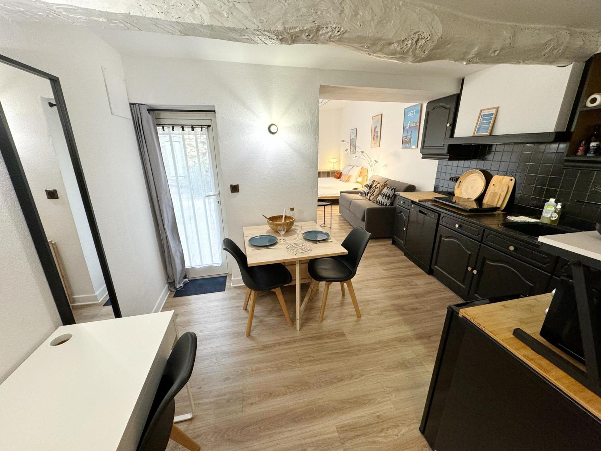 Charmant Studio Climatise A 200M De La Plage Мезе Экстерьер фото